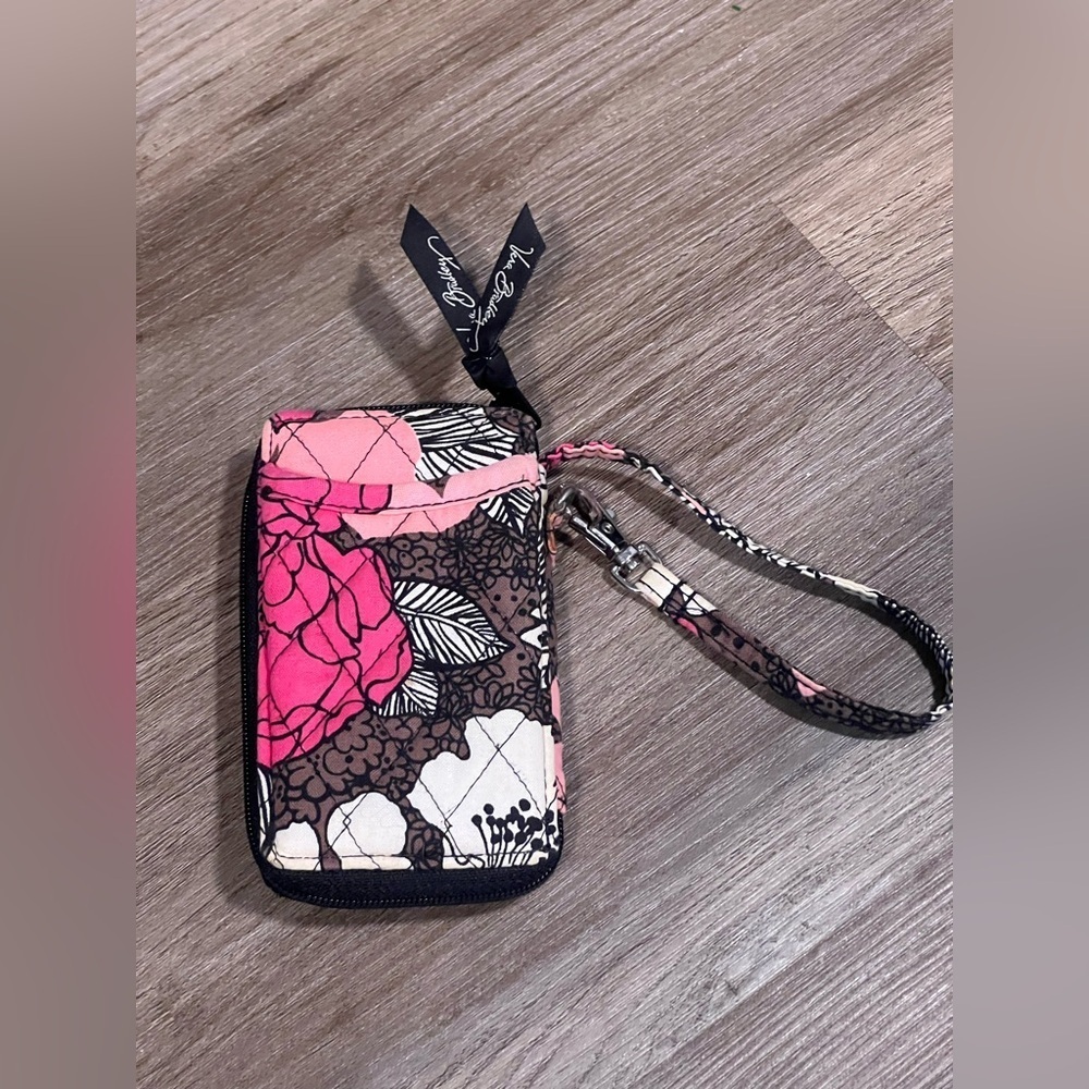 Vera Bradley All in One ID Wristlet in Mocha Rouge (Retired Pattern)